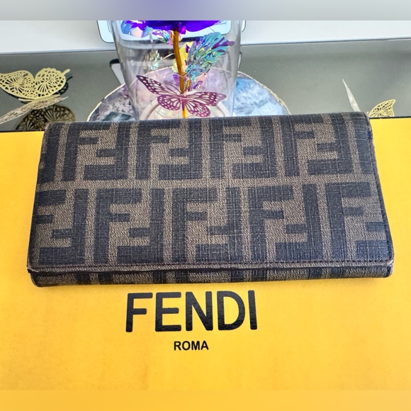 FENDI Zucca Long Wallet - Picture 2 of 11